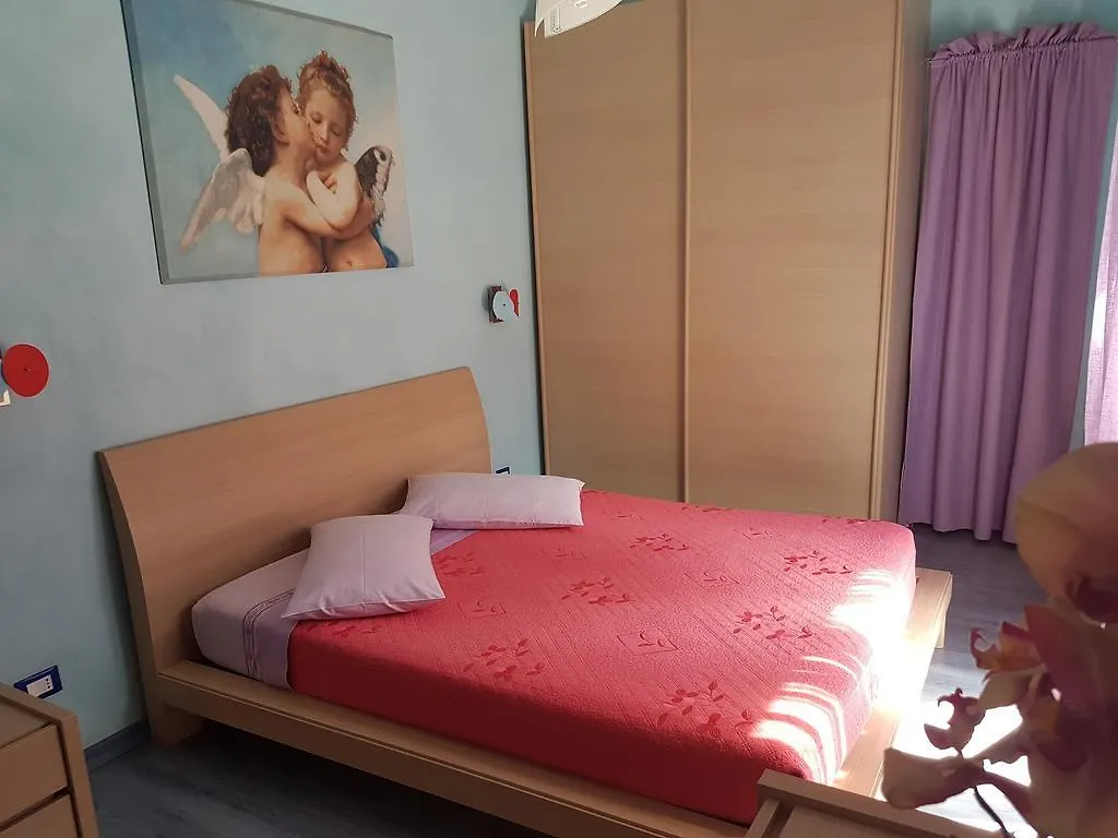 Thousand Colors Неаполь 2*,  Италия
